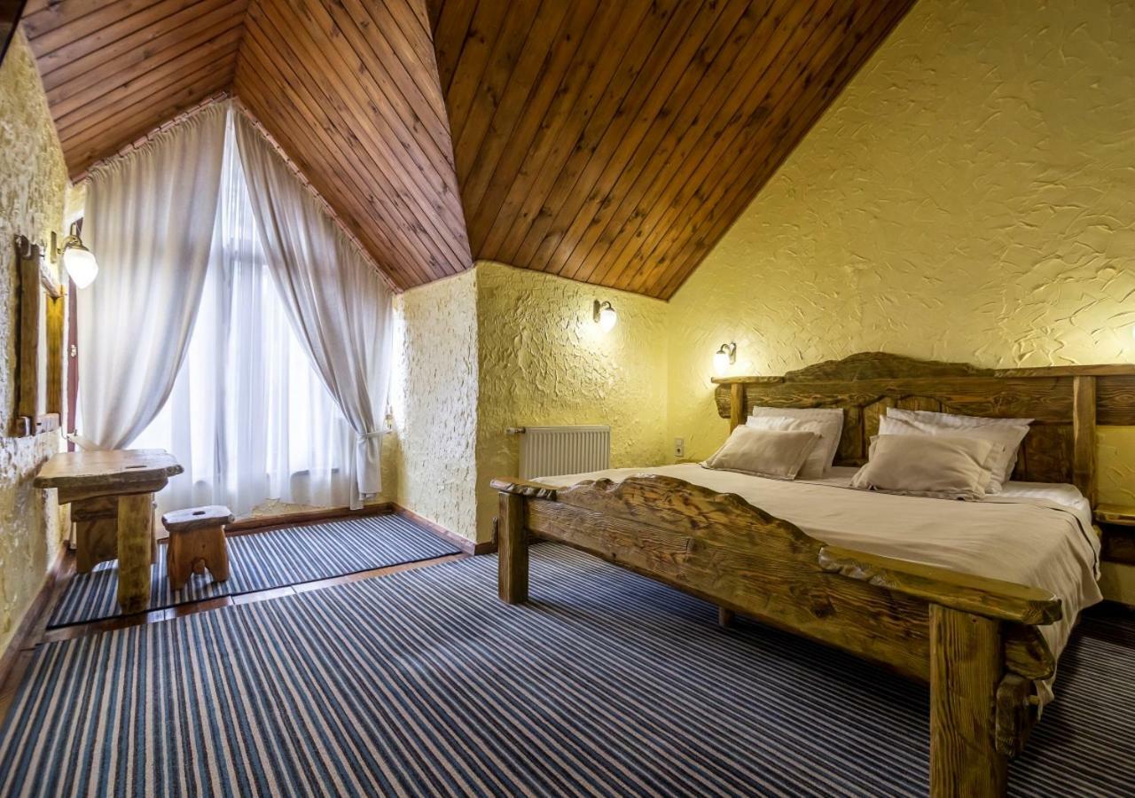 Drevny Grad Park-Hotel Lviv Exterior photo